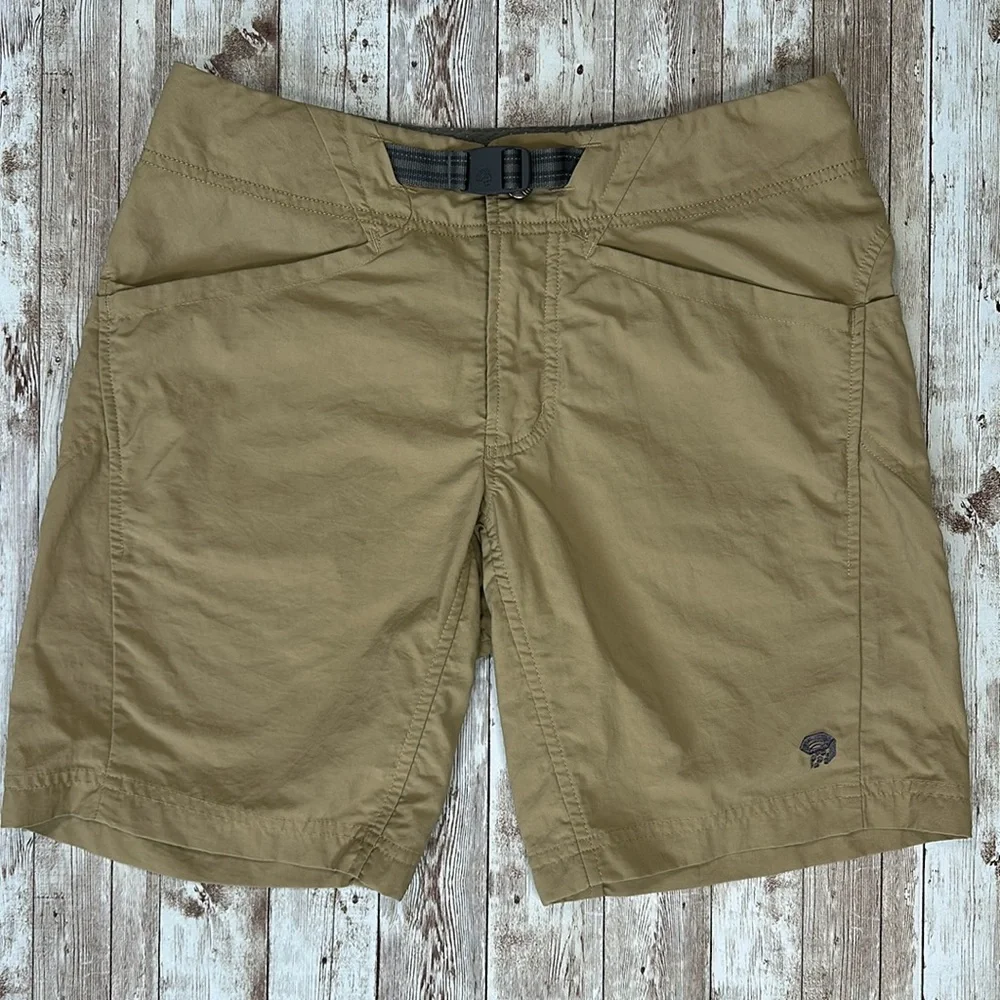 Mountain Hardware Women's Belted Cargo Shorts sz 4 Tan Nylon Hiking Outdoor 8” - Picture 2 of 16
